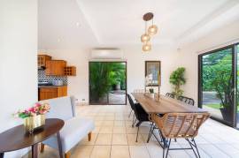 Casa Cali: Modern 3-Bedroom Turnkey Home in Pacific Residences - Minutes from Tamarindo Beach