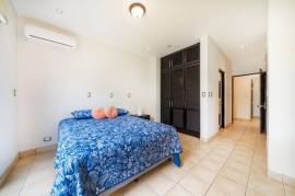 Casa Cali: Modern 3-Bedroom Turnkey Home in Pacific Residences - Minutes from Tamarindo Beach