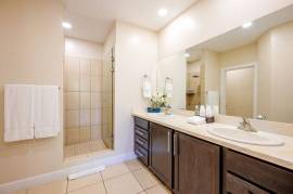 Coastal Calm Condo: Renovated 1-Bedroom in PACIFICO, Playas del Coco