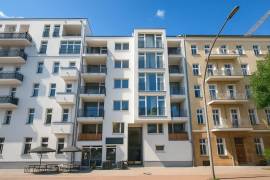 Ready to move! Bright & Furnished 2-Bedroom 2 Balconies in Friedrichshain