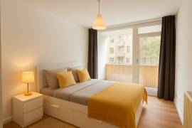 Ready to move! Bright & Furnished 2-Bedroom 2 Balconies in Friedrichshain