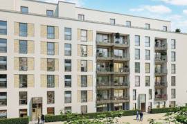 Exclusive 3-Room Apartment with Private Garden in Friedrichshain's Greenest Location in Volkspark