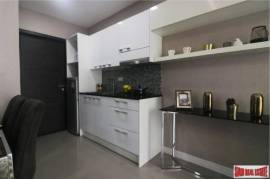 New Low-rise Development Near Pratamanak Hill - Two Bedrooms Available