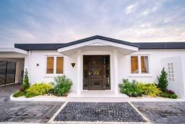 High Quality Terrace Units on Exclusive Estate