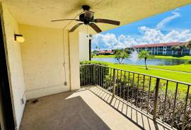 7030 Half Moon Circle 121, Hypoluxo, FL 33462