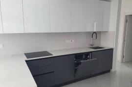 3 Bedroom Contemporary Apartment - Tsirio Area, Limassol