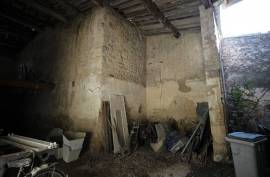 1 room, 96m2 Property for sale in Nissan lez enserune - 75 000 € *