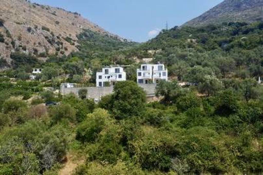Luxurious Villas 2 For Sale in Borsh , Sarande
