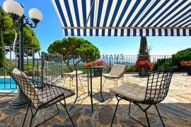 Maison moderne offrant une vue panoramique exceptionnelle sur la Méditerranée à Puig Romà, Playa de Aro