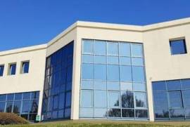 Bureau de 107m2 vendu loué Saint Quentin Fallavier