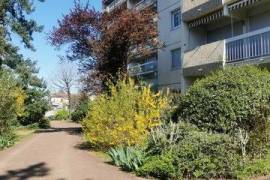GARAGE sécurisé de 14 M2 - Résidence Le Clos fleuri -