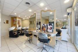 FONDS DE COMMERCE - SALON DE COIFFEURE ESTHETIQUE ET COSMETHIQUE
