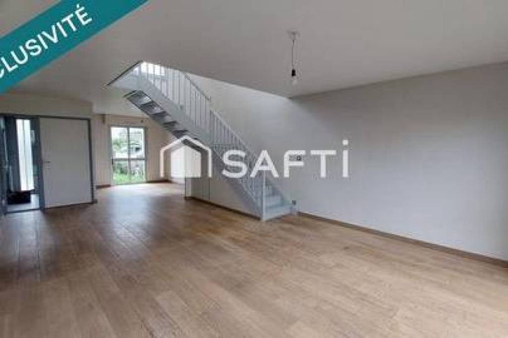 Maison de 6 pieces grande pièce de vie