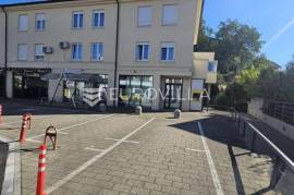 Viškovo, central business premises, 420 m², 6 parking spaces