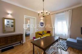 Zagreb, Draškovićeva, office/one bedroom apartment in the city center, 44 m2