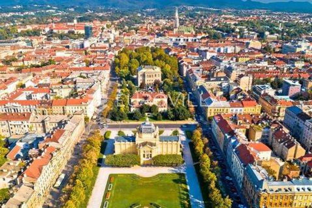 Zagreb, Lower Town, street commercial space 86,24 m2