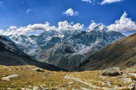 Authentic ski hut with panoramic views and first-class location amidst impressive mountains - South Tyrol