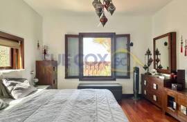 5 Bedroom Villa For Sale