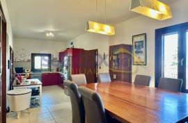 5 Bedroom Villa For Sale