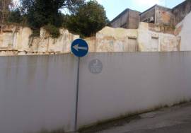 Land of 60 m2 for construction in the historic center