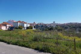 Allotment of 3,570 m2 in the center of Santarém