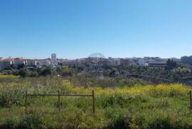 Allotment of 3,570 m2 in the center of Santarém