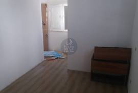 1 bedroom apartment under renovation in the center of Santarém