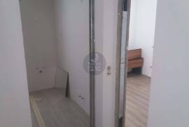 1 bedroom apartment under renovation in the center of Santarém