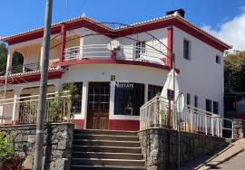 3 bedroom villa, with commercial space 3 bedroom villa, with commercial space