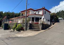 3 bedroom villa, with commercial space 3 bedroom villa, with commercial space