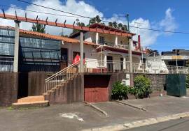 3 bedroom villa, with commercial space 3 bedroom villa, with commercial space