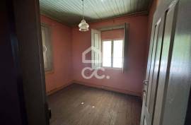 Unique opportunity, independent building, with great potential for profitability