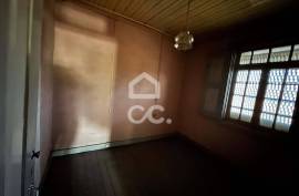 Unique opportunity, independent building, with great potential for profitability
