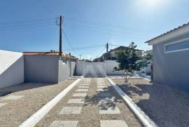 Apartamento T1 na Abrunheira com Luz e Água Incluídas