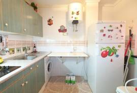 listing listing