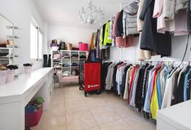 listing listing
