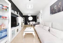 listing listing