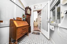 listing listing