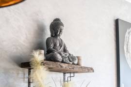 listing listing