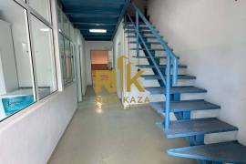 782m² Industrial Warehouse 782m² Industrial Warehouse