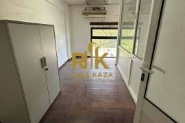 782m² Industrial Warehouse 782m² Industrial Warehouse