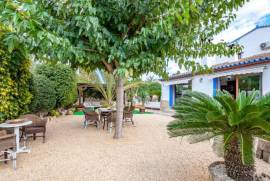 listing listing