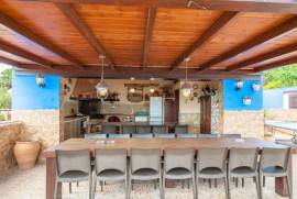 listing listing