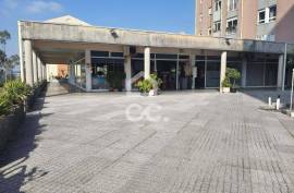 Commercial property Maia