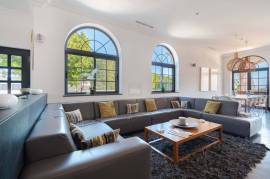 Private Manor House with fantastic countryside and ocean views