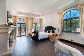 Private Manor House with fantastic countryside and ocean views