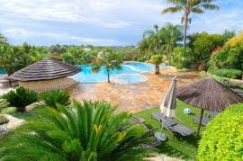 Private Manor House with fantastic countryside and ocean views