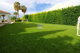 Private Manor House with fantastic countryside and ocean views