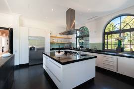 Private Manor House with fantastic countryside and ocean views