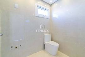 Great House in Condominium, 250M², For Sale, 3 Bedrooms, 3 Suites, 4 Parking Spaces, Downtown, Gravataí, POA / RS Great House in Condominium, 250M², For Sale, 3 Bedrooms, 3 Suites, 4 Parking Spaces, Downtown, Gravataí, POA / RS